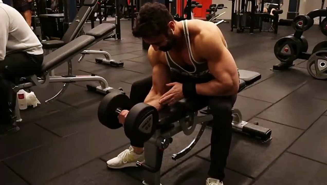 Dm wrist curl