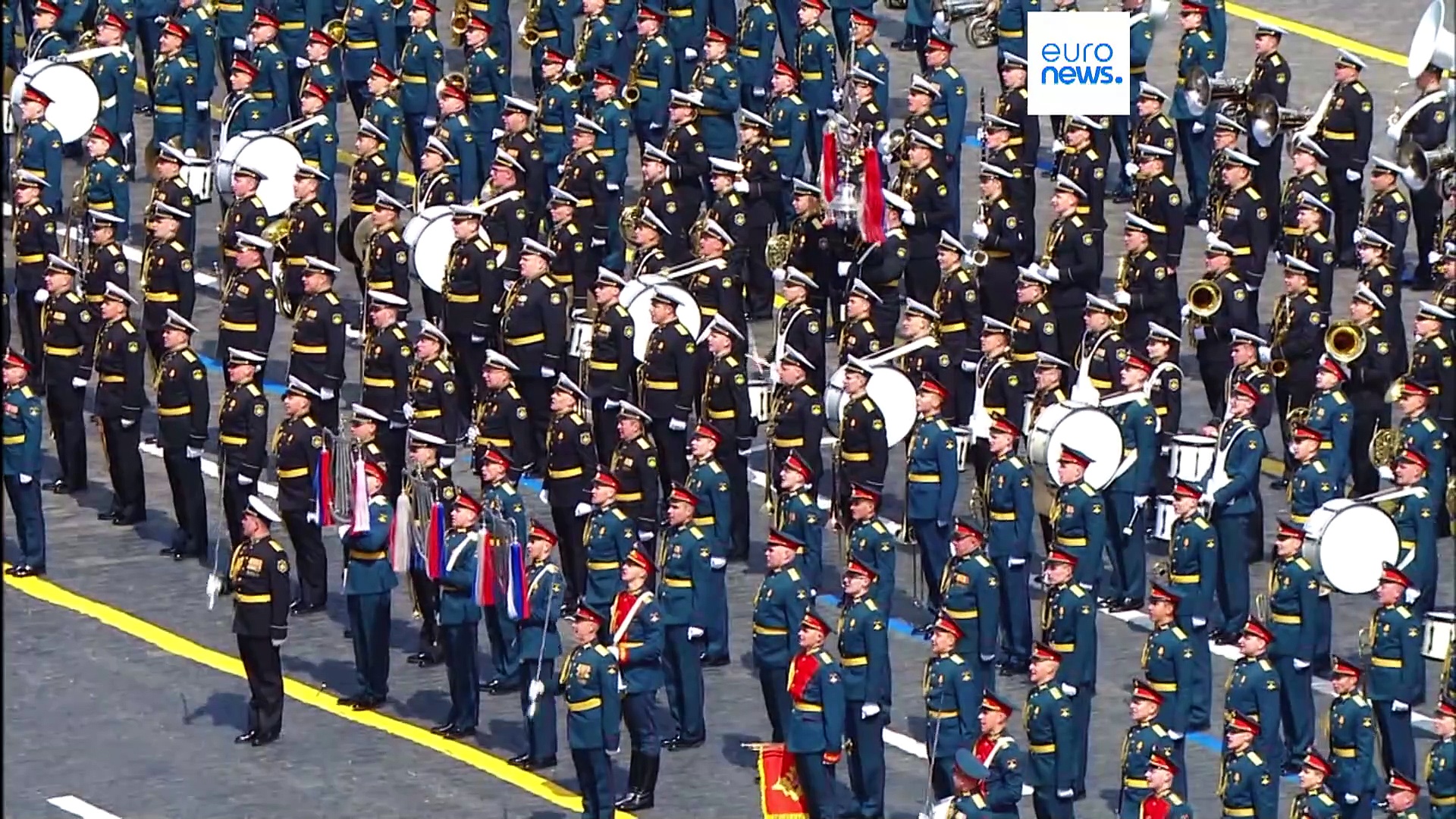 Video Mosca: Putin celebra il giorno della Vittoria sul nazismo con la consueta parata in Piazza Rossa