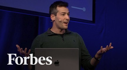 Watch Suno AI's CEO Make AI Music Live On Stage