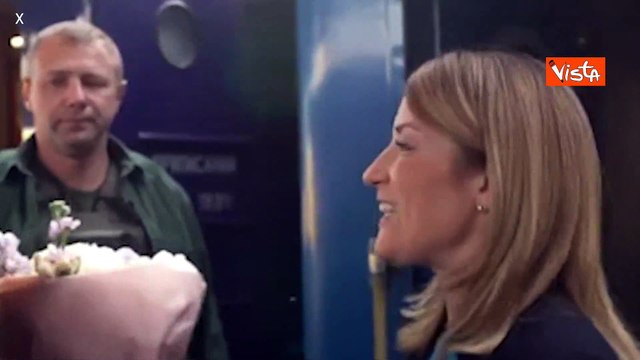 Metsola a Kiev per la festa dell'Europa: Nella terra dei coraggiosi