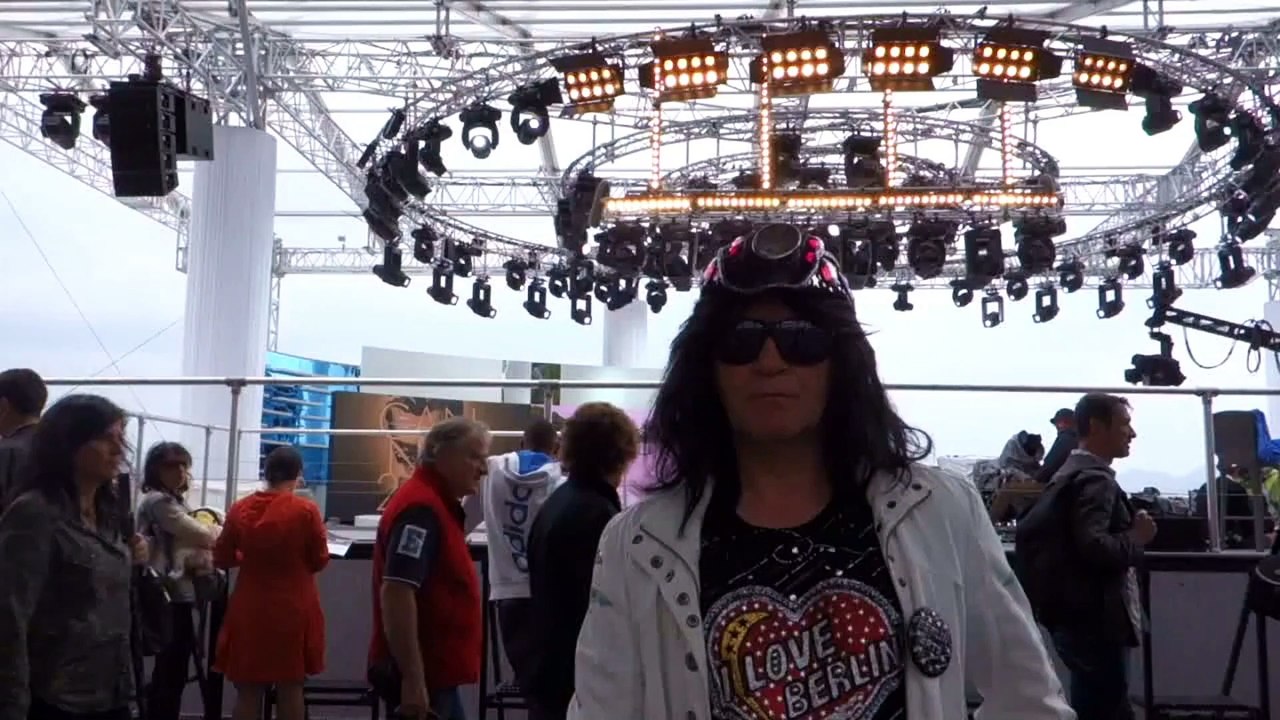 Michael The GlitterKing - Hello From Festival De Cannes
