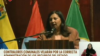 Alc. de Caracas Carmen Meléndez entrega certificado a 200 contralores comunales