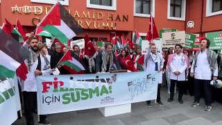 İstanbul'da üniversitelilerden İsrail protestosu