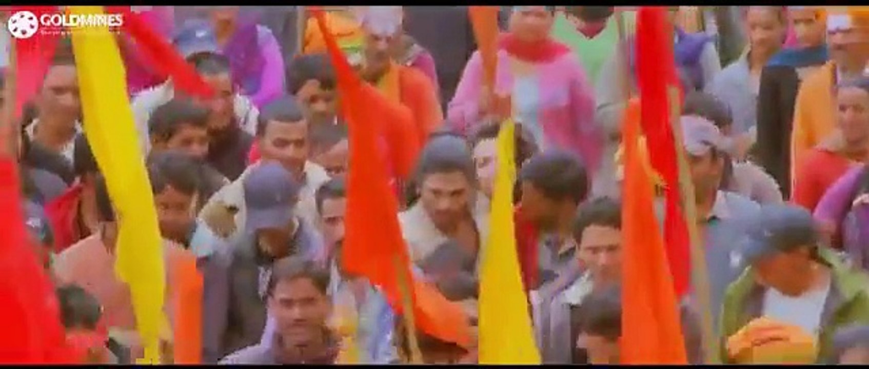 बद्रीनाथ_के_दर्शन_करवाने_के_लिये_अल्लू_अर्जुन_तमन्ना_को_लेने_आया
