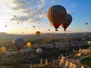 Türkiye sıcak hava balonculuğunda zirvede: Yaklaşık 6 milyon turist uçtu!