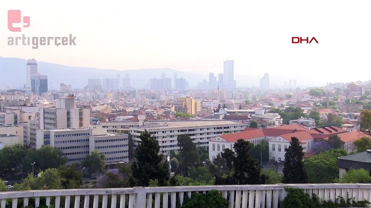 İzmir'de çöl tozu etkili oldu