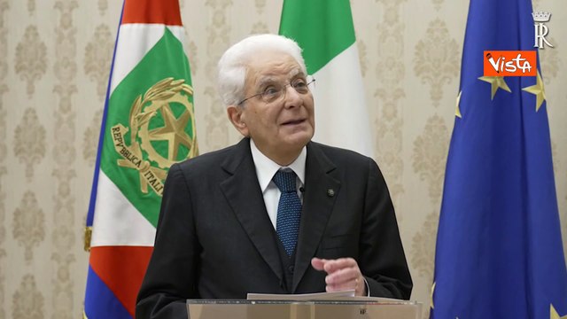 Mattarella su modifiche a Costituzione: Inserire nuovi temi ridurrebbe ruolo della Carta