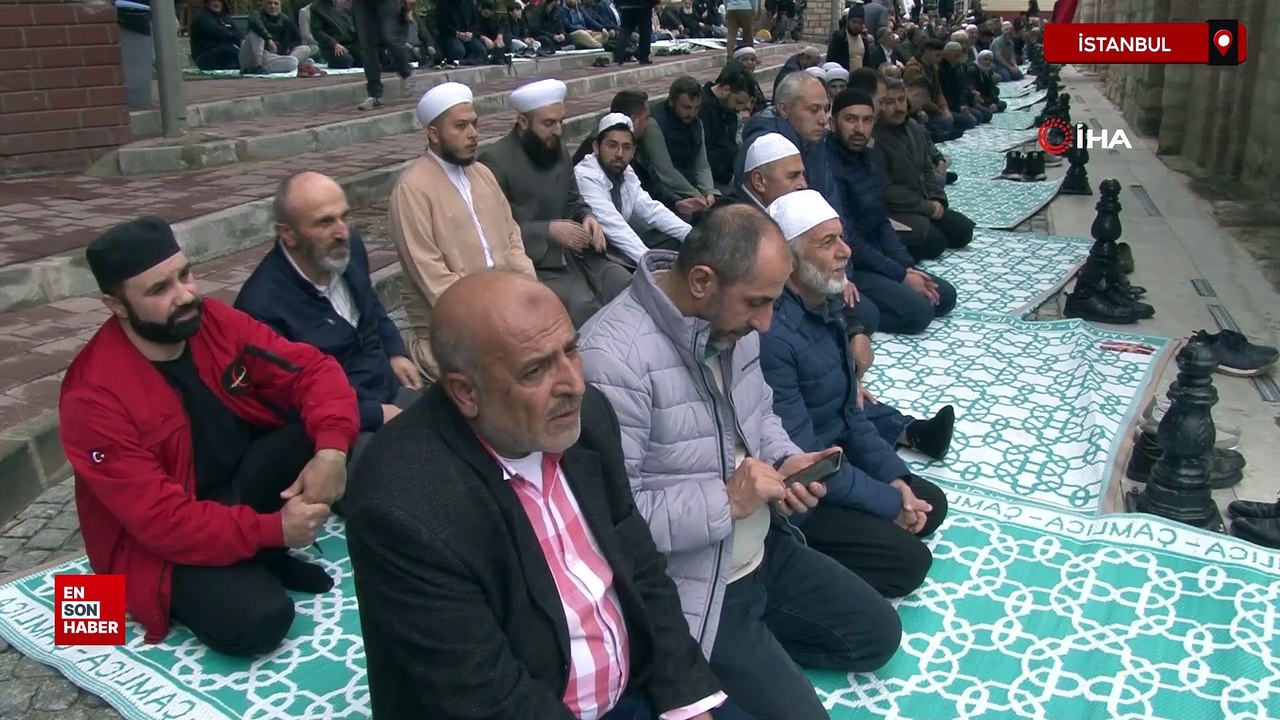 Kariye Camii’nde 79 yıl aradan sonra ilk Cuma namazı