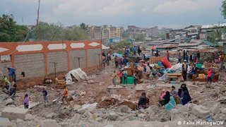 Kenya floods: Controversy over clearing informal settlements