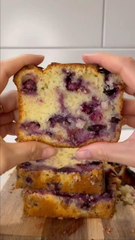 Cake banana bread x cinnamon rolls 