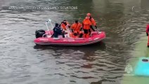 Ônibus cai em rio e mata 3 em São Petersburgo
