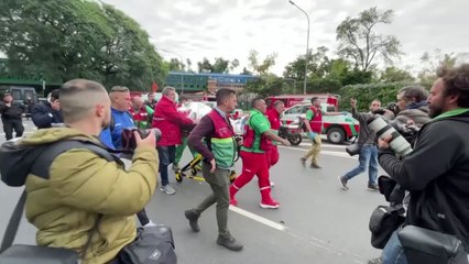 Heridos por choque de trenes son atendidos
