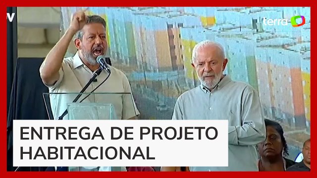 Arthur Lira é vaiado em evento e recebe defesa de Lula em Alagoas
