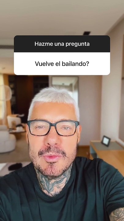 tinelli-prada-03.mp4