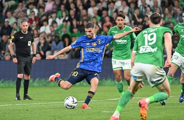 Ligue 2 : Saint-Etienne s'écroule dans le Chaudron face à Rodez