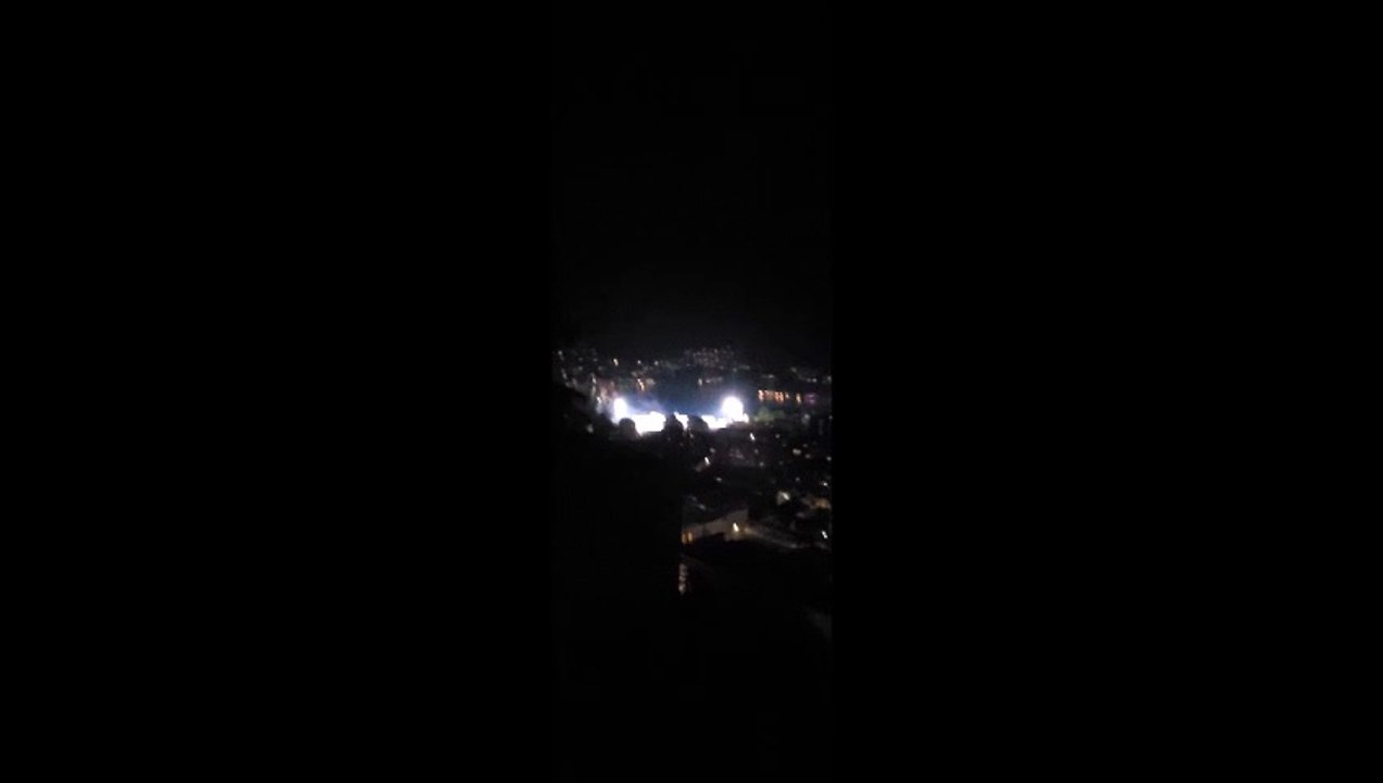 Como in Serie A: la citt? pazza di gioia. Fuochi d'artificio e caroselli in centro