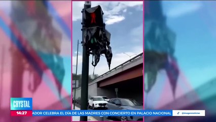 ¡El sol no derritió semáforo en Nuevo León!