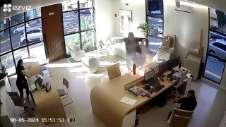 Celular explode enquanto carregava em escritório no Paraná