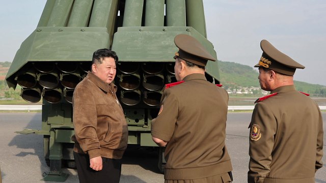 北, 신형 240mm 방사포 올해 배치 착수... 곧 중대 변화 / YTN