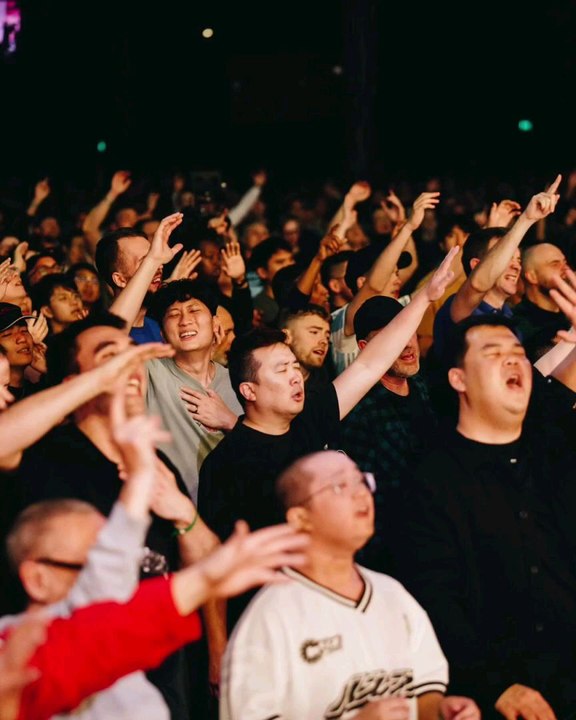 MIGHTY CONFERENCE 2024 DAY 2 - Planetshakers