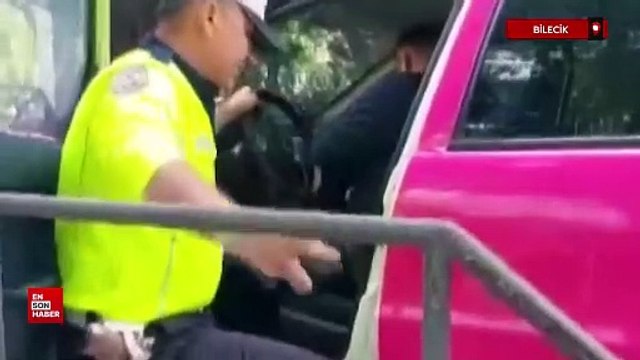 Bilecik'te emniyet kemerinin önemi simülasyon aracı ile anlatıldı