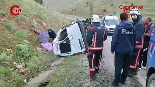 Malatya'da yolcu minibüsü devrildi: 1'i ağır 12 yaralı