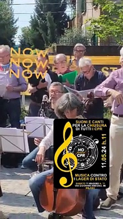 Milano, cento musicisti suonano in piazza contro i Cpr