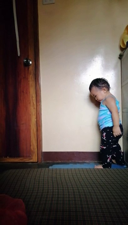 Trying to escape while the watcher is sleeping.