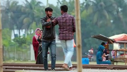 " Exploring the Psychology Behind the Viral Train Horn Prank!"