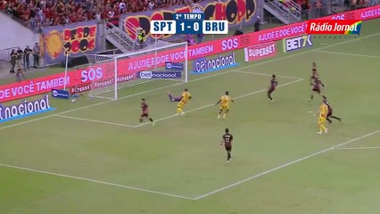 Sport marca o segundo gol contra Brusque pela Série B do Brasileirão