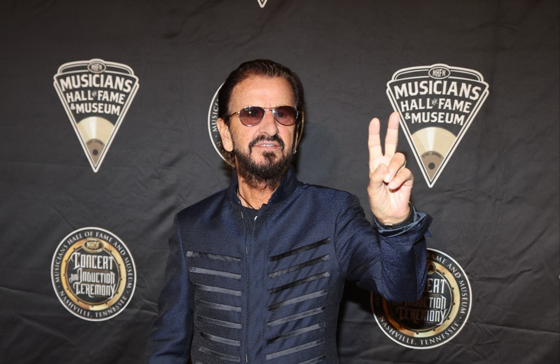 Ringo Starr pide a su productor escribir cancio...