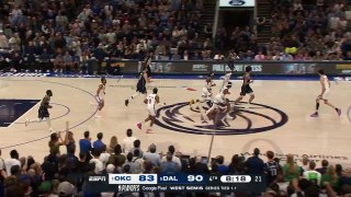 Lively makes no mistake off Hardaway alley-oop