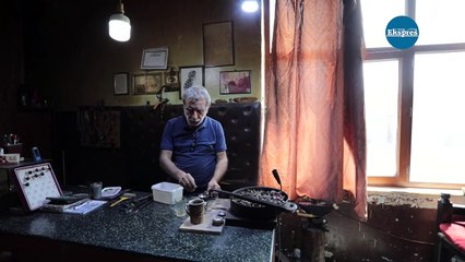 Diyarbakır’ın son ‘Hasır Bilezik’ ustası atölyesinin kapılarını Ekspres’e açtı