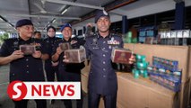 Marine cops seize contraband smokes worth RM1.3mil in Kota Tinggi raid