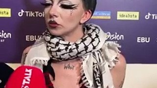 Eurovision 2024 : L'artiste irlandaise Bambie Thug en larmes face à la qualification d'Eden Golan d'Israël !