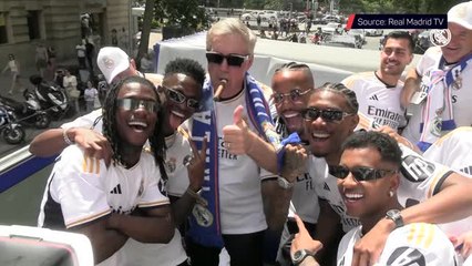 Dancing Don - Ancelotti lets loose at Real Madrid title celebrations