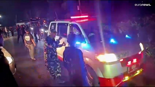 معظمهم من الطلاب.. مقتل وإصابة العشرات في حادث سير مروّع في إندونيسيا