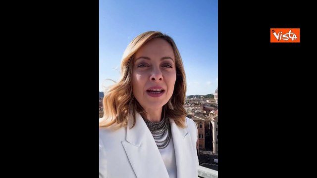 Festa della mamma, Meloni sui social: Auguri a tutte le mamme