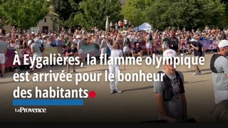 À Eygalières, la flamme olympique est arrivée pour le bonheur des habitants