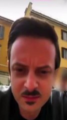 Milano, rubato il telefono a Rovazzi durante una diretta Instagram