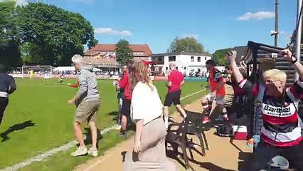 Der Schlusspfiff am Lütten Hall: Altona 93 ist Hamburger Meister!