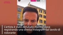 Fabio Rovazzi e il finto furto del cellulare a Milano durante una diretta con i fan su Instagram: era una trovata pubblicitaria