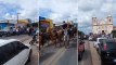 Dezenas de vaqueiros acompanham cortejo do corpo de empresário e emocionam São João do Rio do Peixe