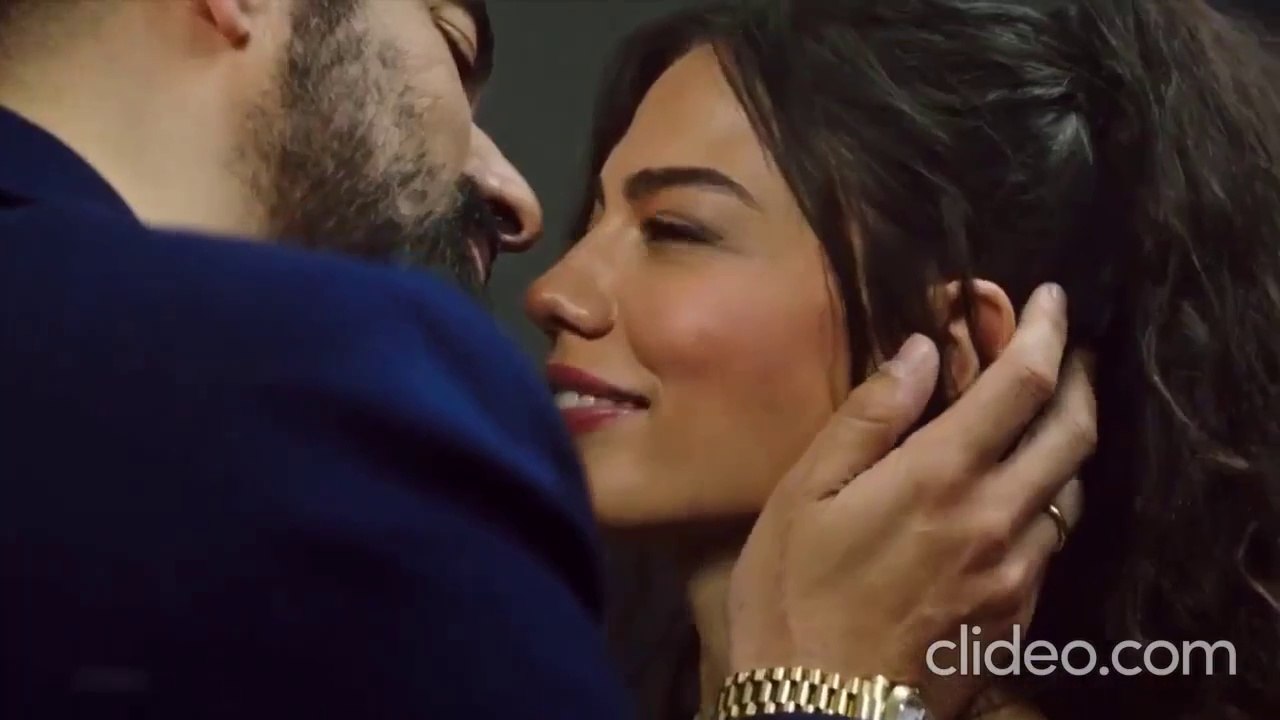 43y44. MI NOMBRE ES FARAH ❤️ En ESPAÑOL HD. Abr...
