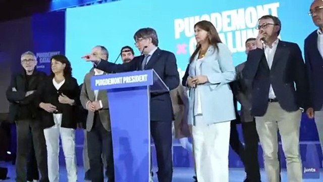 PSC celebra la victoria en Cataluña, mientras ERC lamenta la pérdida de escaños