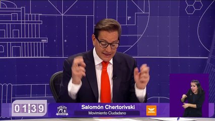 Salomón Chertorivsky sacó un 'porro' en pleno debate chilango