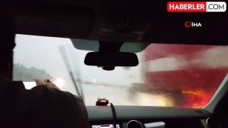 Erzincan'da dolu yağışı etkili oldu