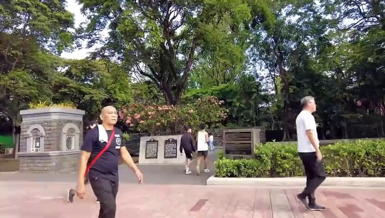 Rizal Park Tour