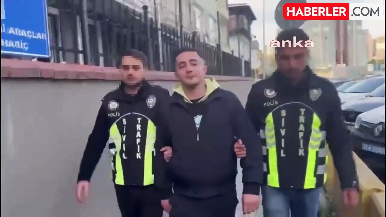 İstanbul Emniyet Müdürlüğü, Trafikte Korku Yaratan Motosiklet Sürücüsünü Yakaladı