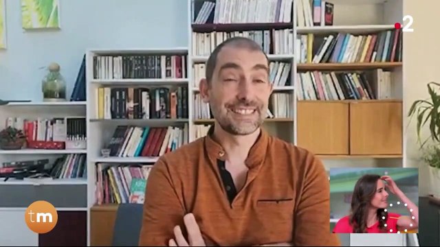 La joueuse de tennis Alizé Cornet les larmes aux yeux ce matin dans Télématin sur France 2 en découvrant un message de son frère: C'est lui qui m'a appris à jouer au tennis - Regardez